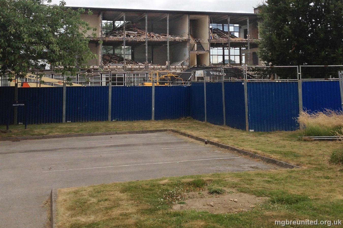 2013 Demolition of Margaret Glen-Bott Middle of the school