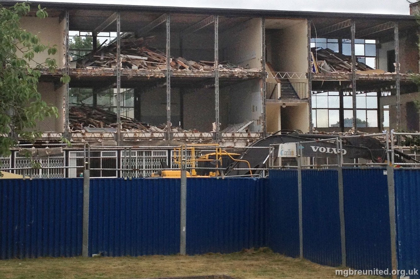 2013 Demolition of Margaret Glen-Bott Close up of Middle of the school - the stairs can be clearly seen. Also note the steel frame construction.