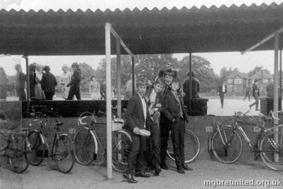 1965 ? The Bike Shed Roger Griffiths, Nigel Wagstaff, John Hank Haywood & Robert Dixon.