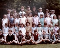 1966 Middleton Class Photo 1966 MIDDLETON PRIMARY SCHOOL - any more names? BACK ROW: 1 dk, 2 Lynne Smith, 3 Chris ? (poss father landlord of the Admiral Rodney) or Ian Firth, 4 David...